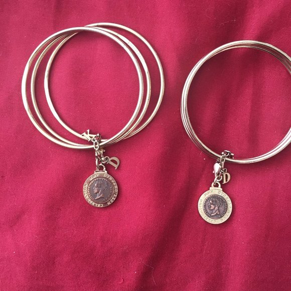 Set of Bangles - Picture 1 of 3